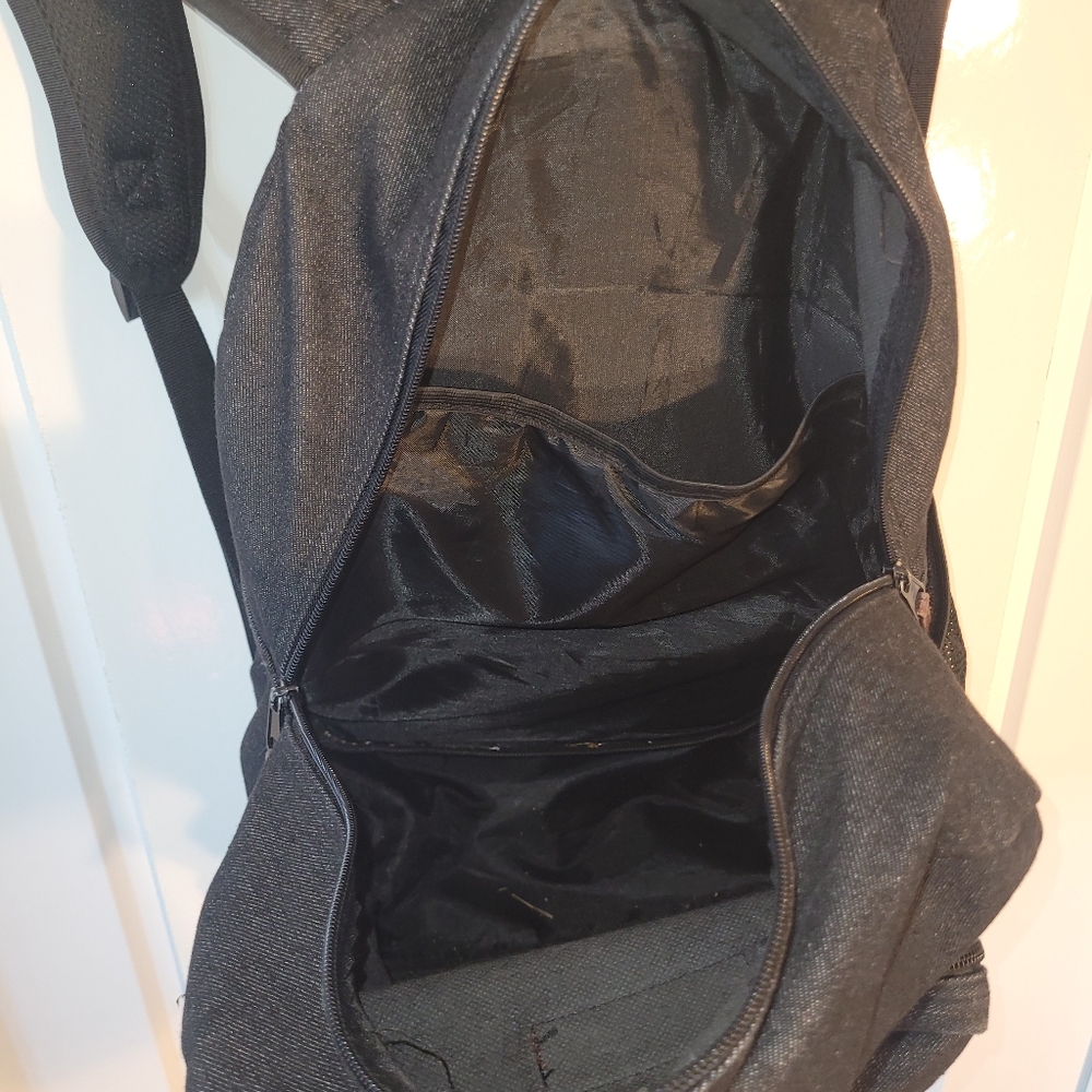Wrangler backpack - Picture 7 of 9